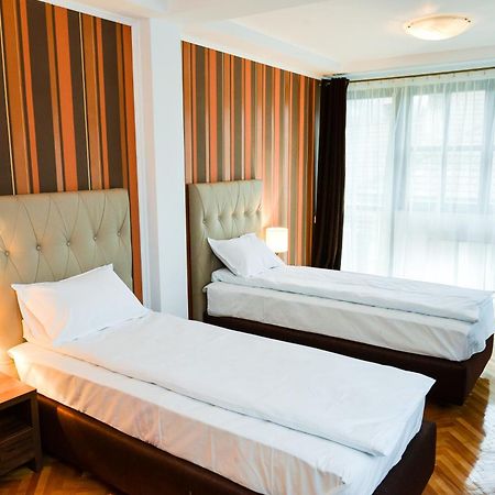 Park House Hotel Dej Eksteriør billede