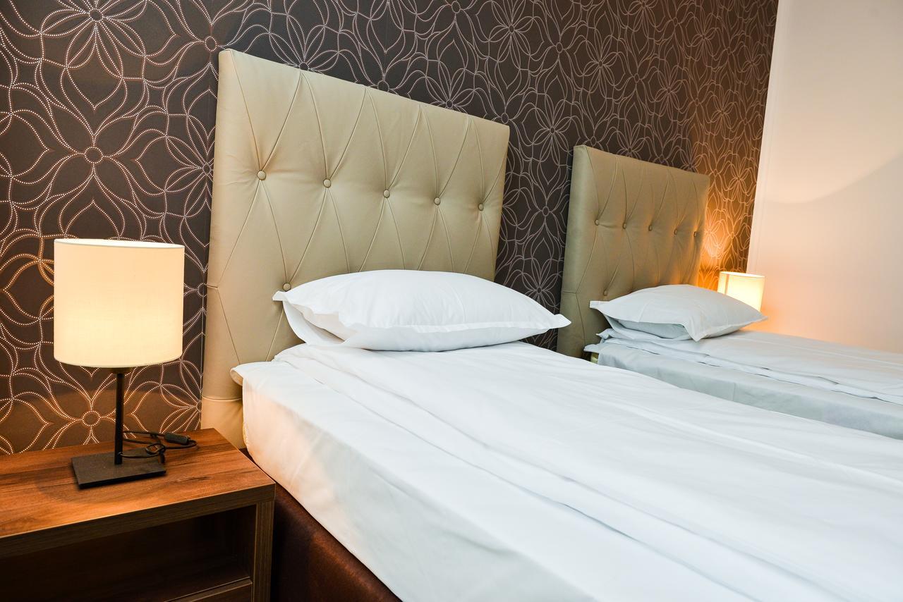 Park House Hotel Dej Eksteriør billede